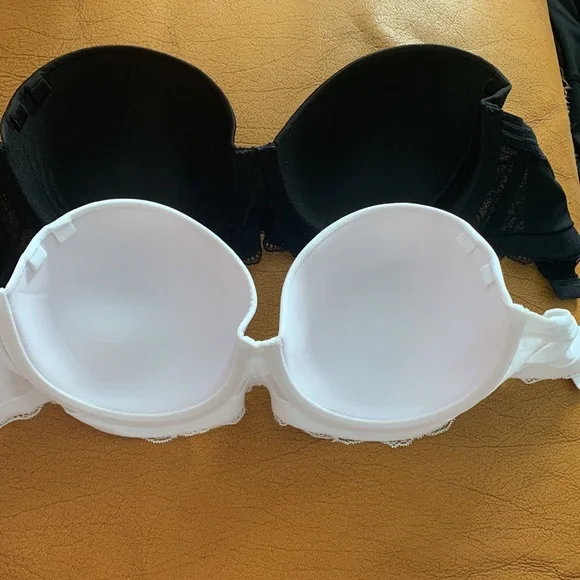 Bra - Picture 2 of 9